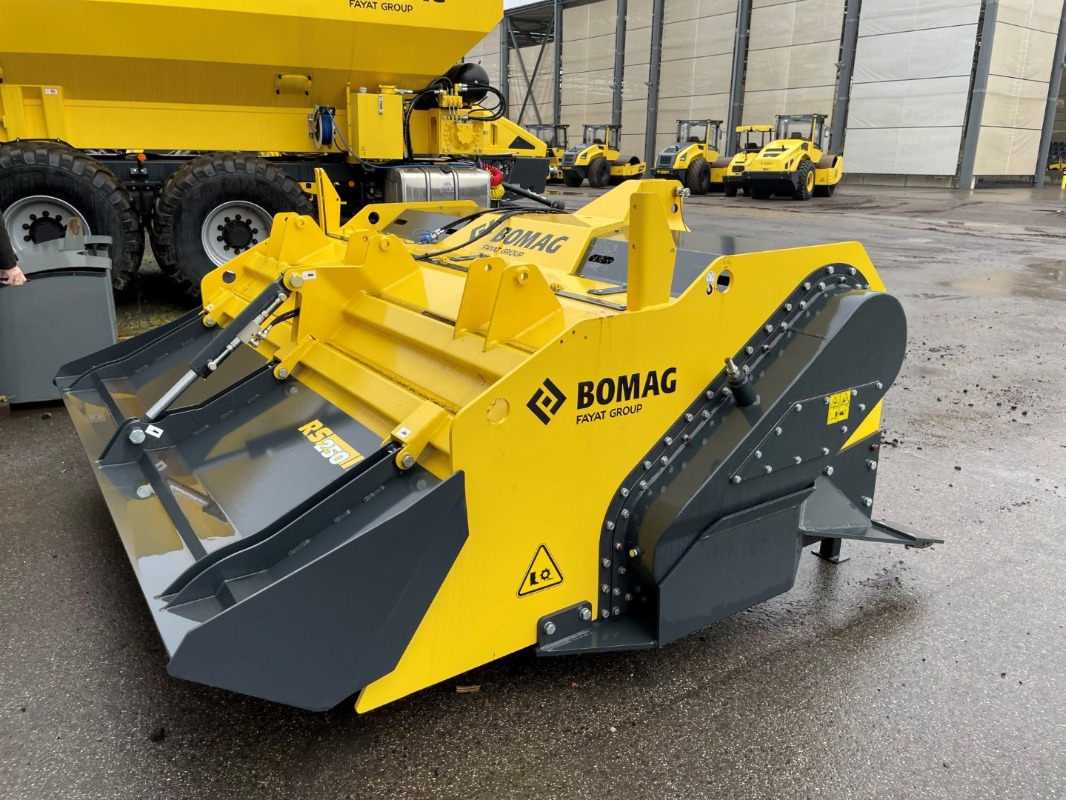 BOMAG DE RS 250 - Стабилизатор за почва: снимка 1 BOMAG DE RS 250 - Стабилизатор за почва: снимка 1