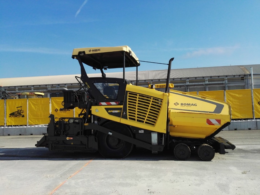 BOMAG IT BF 600 P-2 S500 Stage IV/Tier 4f - Асфалтополагач: снимка 5 BOMAG IT BF 600 P-2 S500 Stage IV/Tier 4f - Асфалтополагач: снимка 5