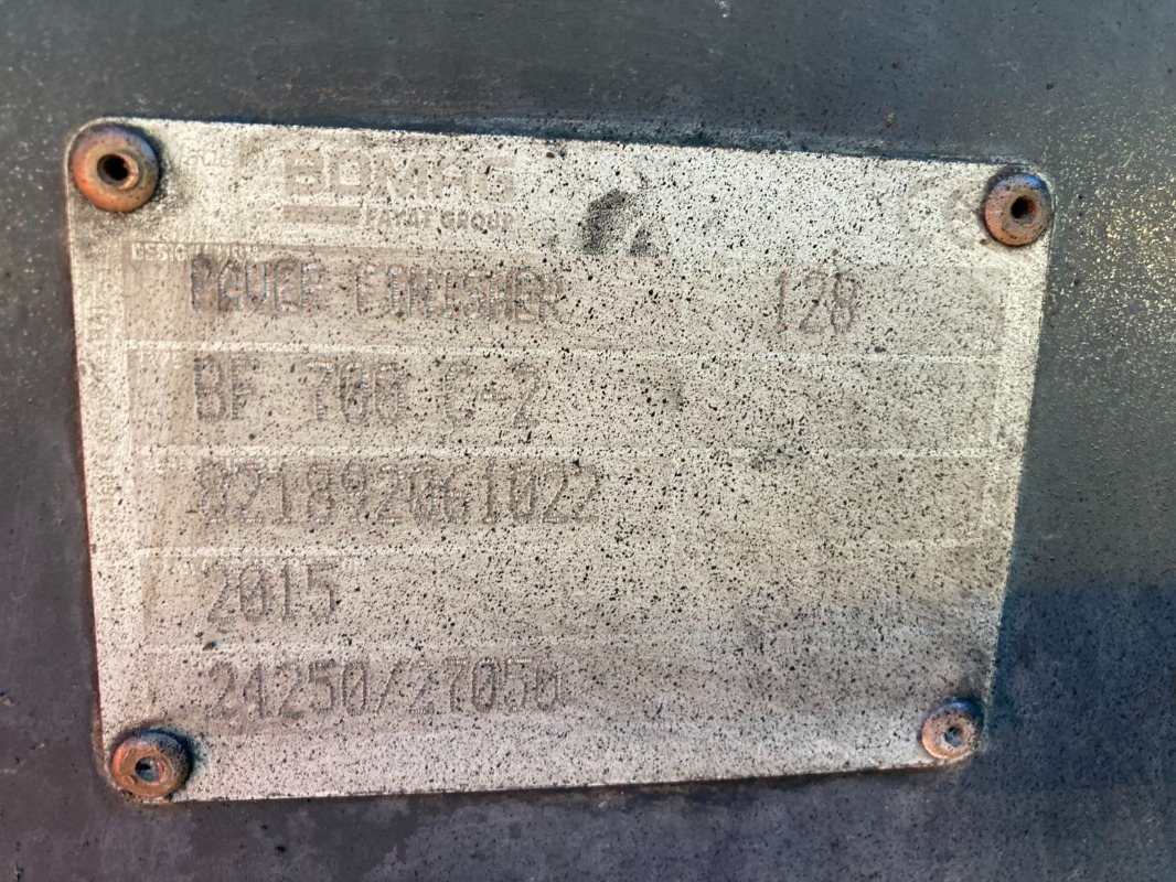 BOMAG IT BF 700 C-2 S500 Stage IV/Tier 4f - Асфалтополагач: снимка 2 BOMAG IT BF 700 C-2 S500 Stage IV/Tier 4f - Асфалтополагач: снимка 2