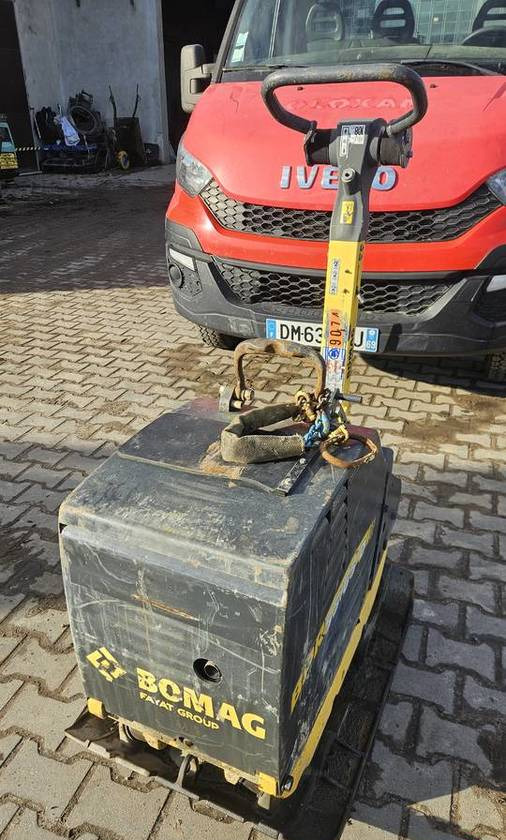 Zagęszczarka Bomag BPR 55/65 2021 pęknięty wał korbowy 455 kg 500 - Друга техника: снимка 5 Zagęszczarka Bomag BPR 55/65 2021 pęknięty wał korbowy 455 kg 500 - Друга техника: снимка 5