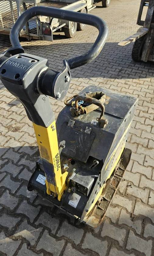 Zagęszczarka Bomag BPR 55/65 2021 pęknięty wał korbowy 455 kg 500 - Друга техника: снимка 2 Zagęszczarka Bomag BPR 55/65 2021 pęknięty wał korbowy 455 kg 500 - Друга техника: снимка 2