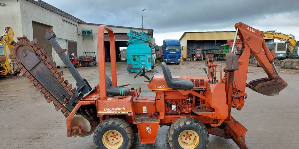 Koparka łańcuchowa Ditch Witch 3500DD - Каналокопател: снимка 4 Koparka łańcuchowa Ditch Witch 3500DD - Каналокопател: снимка 4