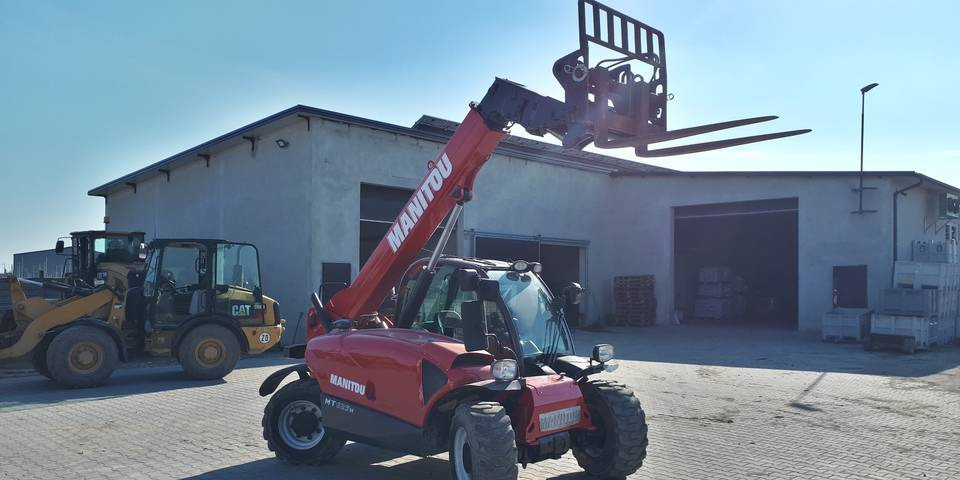 Ładowarka teleskopowa Manitou MLT 625-75H (MT625) - Телескопичен товарач: снимка 4 Ładowarka teleskopowa Manitou MLT 625-75H (MT625) - Телескопичен товарач: снимка 4