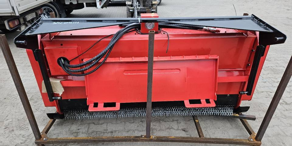 Nowy mulcher leśny GIYI bęben 181 cm 50 zębów Bobcat mini ładowarka - Горски мулчер: снимка 5 Nowy mulcher leśny GIYI bęben 181 cm 50 zębów Bobcat mini ładowarka - Горски мулчер: снимка 5