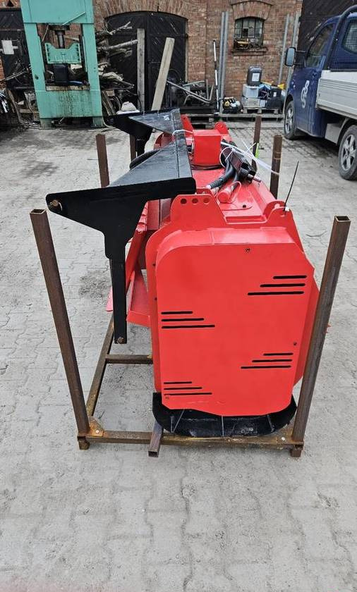Nowy mulcher leśny GIYI bęben 181 cm 50 zębów Bobcat mini ładowarka - Горски мулчер: снимка 3 Nowy mulcher leśny GIYI bęben 181 cm 50 zębów Bobcat mini ładowarka - Горски мулчер: снимка 3