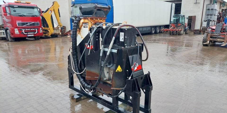 Koparka piła tarczowa Simex T450 złącze S45 - Прикачен инвентар за Строителна техника: снимка 4 Koparka piła tarczowa Simex T450 złącze S45 - Прикачен инвентар за Строителна техника: снимка 4