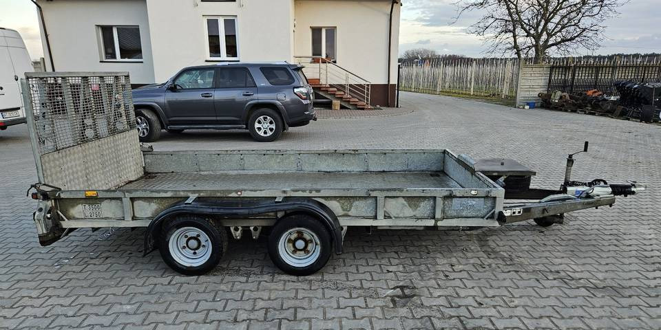 Przyczepa laweta Ifor Williams GP126 3500 kg - Ремарке за строителна техника: снимка 1 Przyczepa laweta Ifor Williams GP126 3500 kg - Ремарке за строителна техника: снимка 1