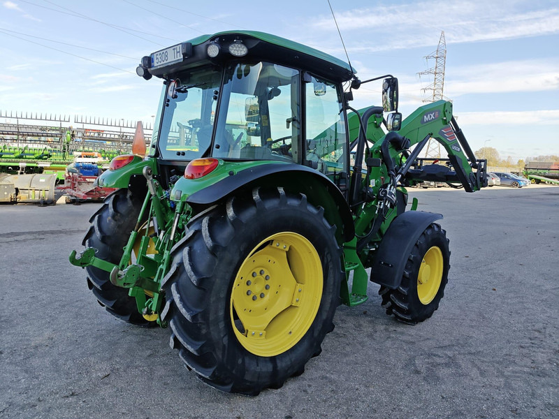 John Deere 5100M - Трактор: снимка 3 John Deere 5100M - Трактор: снимка 3