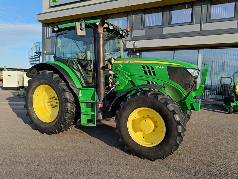 John Deere 6140R - Трактор: снимка 1 John Deere 6140R - Трактор: снимка 1