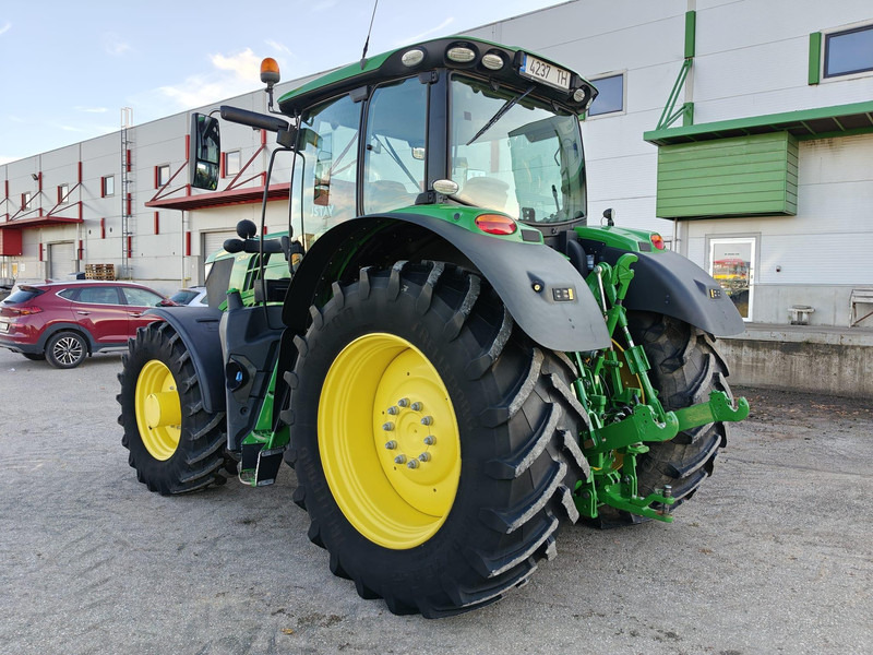 John Deere 6215R Autopowr - Трактор: снимка 5 John Deere 6215R Autopowr - Трактор: снимка 5