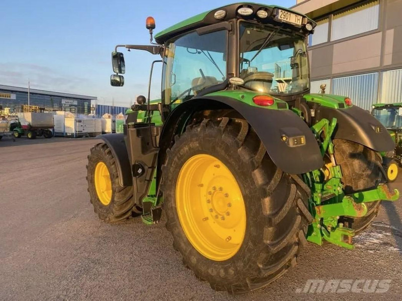 John Deere 6215R - Трактор: снимка 4 John Deere 6215R - Трактор: снимка 4