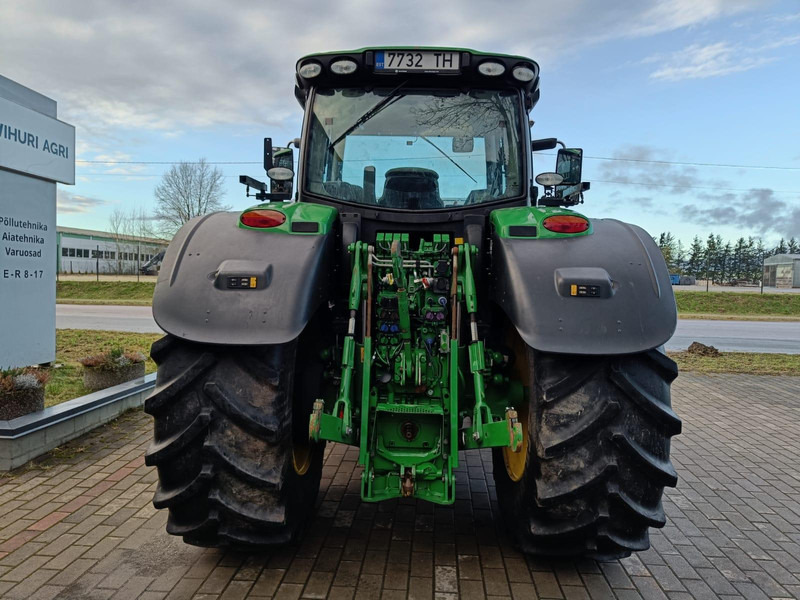 John Deere 6215R - Трактор: снимка 4 John Deere 6215R - Трактор: снимка 4
