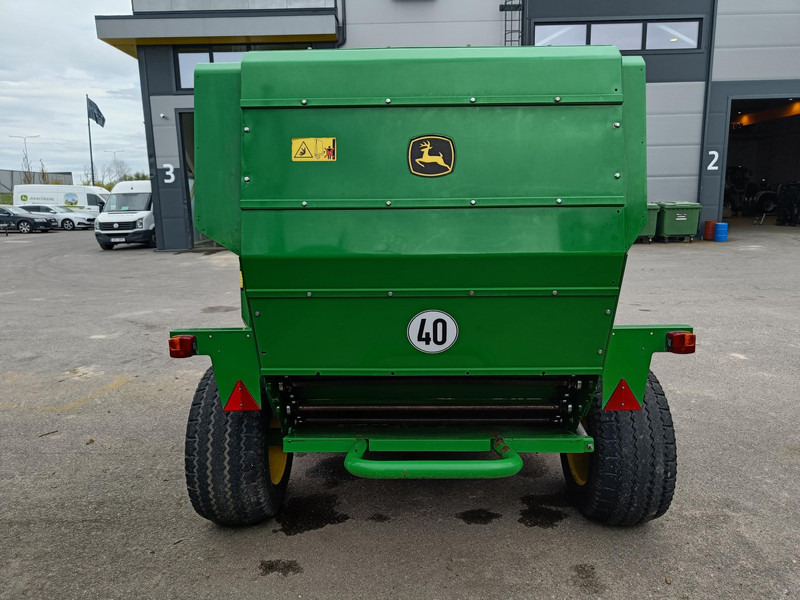 John Deere 623N - Рулонна сламопреса: снимка 3 John Deere 623N - Рулонна сламопреса: снимка 3