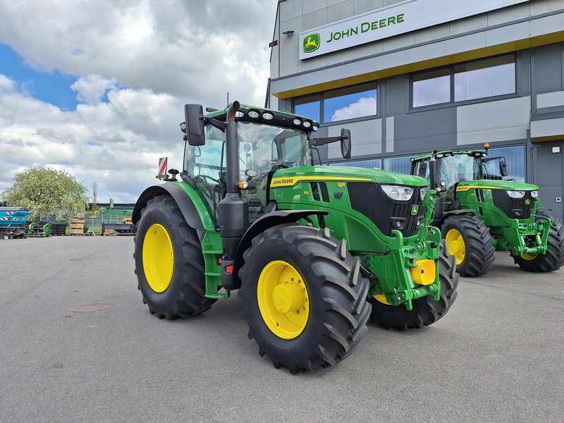John Deere 6R 155 Autopower - Трактор: снимка 1 John Deere 6R 155 Autopower - Трактор: снимка 1