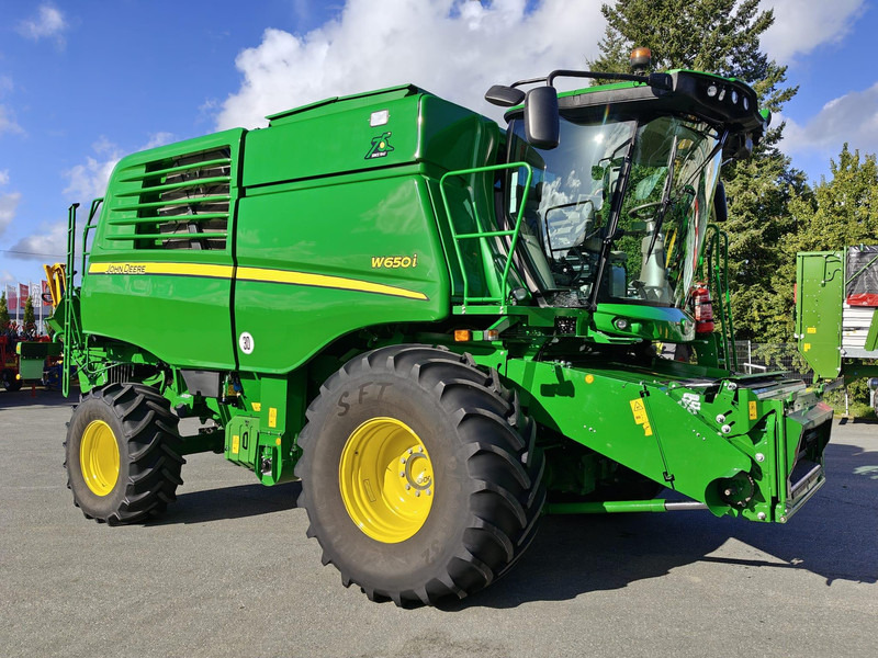 John Deere W650 i 722X - Зърнокомбайн: снимка 1 John Deere W650 i 722X - Зърнокомбайн: снимка 1