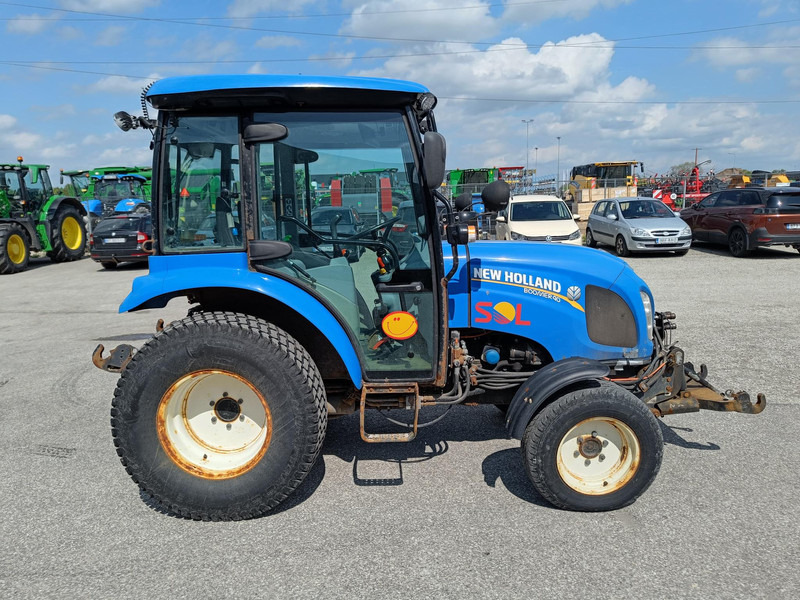 New Holland Boomer 40 - Трактор: снимка 2 New Holland Boomer 40 - Трактор: снимка 2