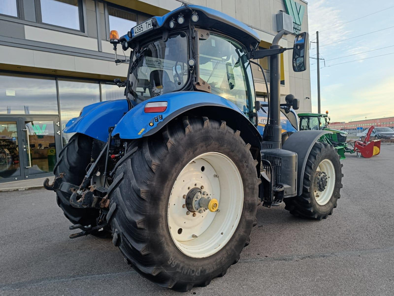 New Holland T7.270 AC - Трактор: снимка 3 New Holland T7.270 AC - Трактор: снимка 3