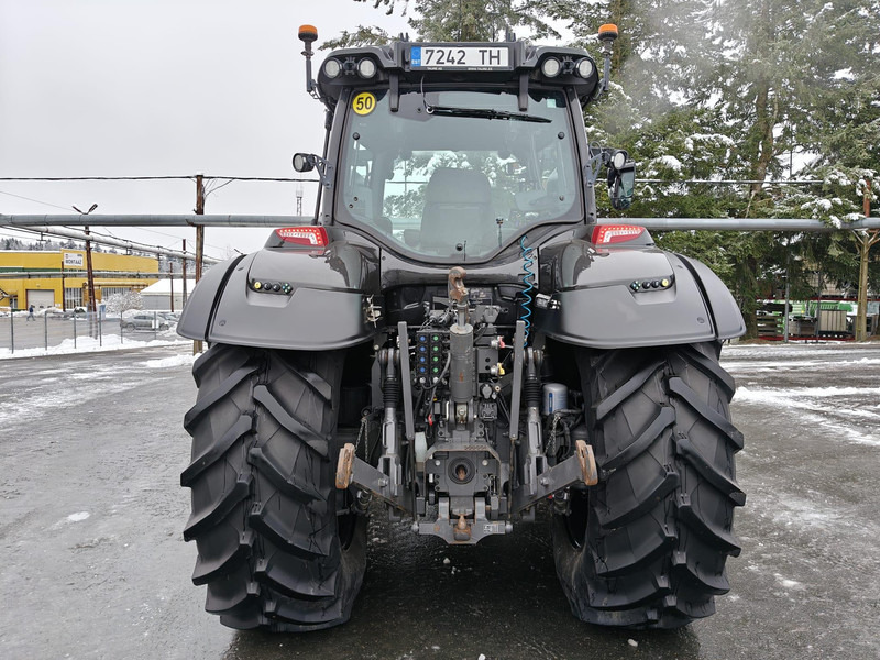 Valtra T255 Versu RTK - Трактор: снимка 4 Valtra T255 Versu RTK - Трактор: снимка 4