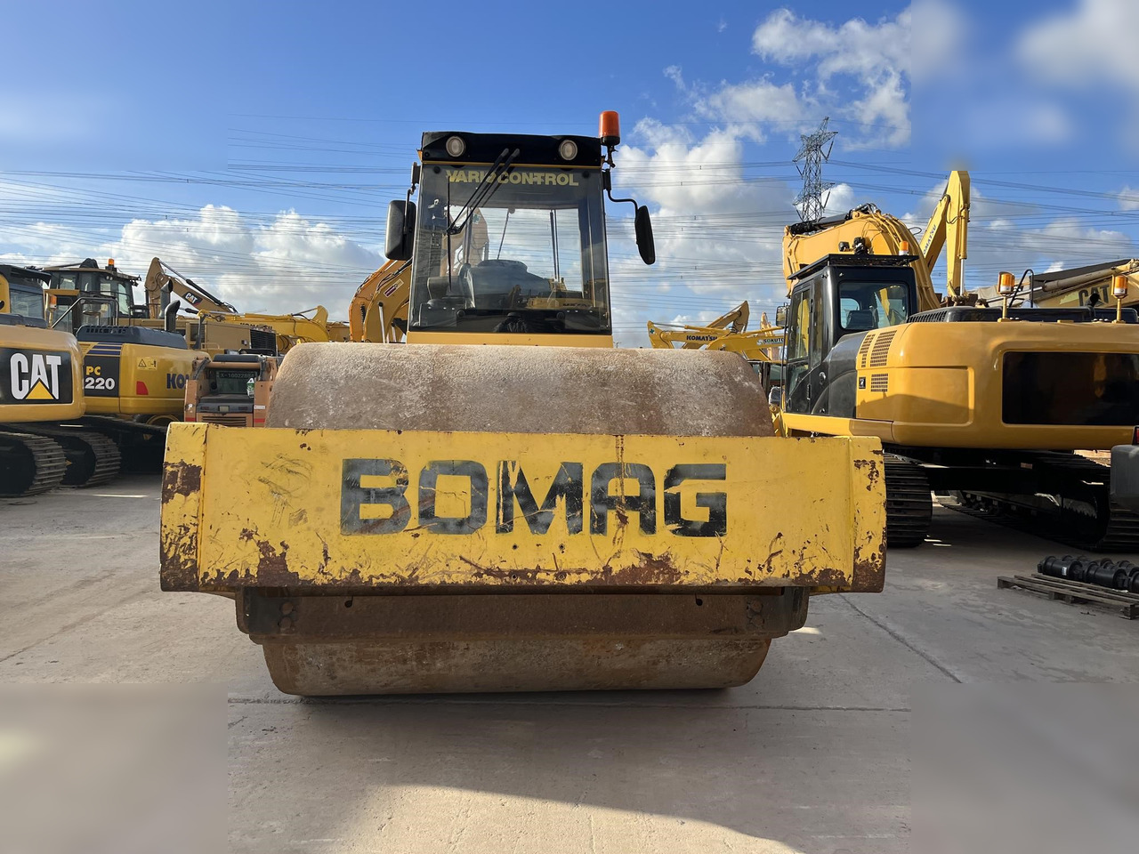 BOMAG BW226DH-4 - Валяк: снимка 5 BOMAG BW226DH-4 - Валяк: снимка 5