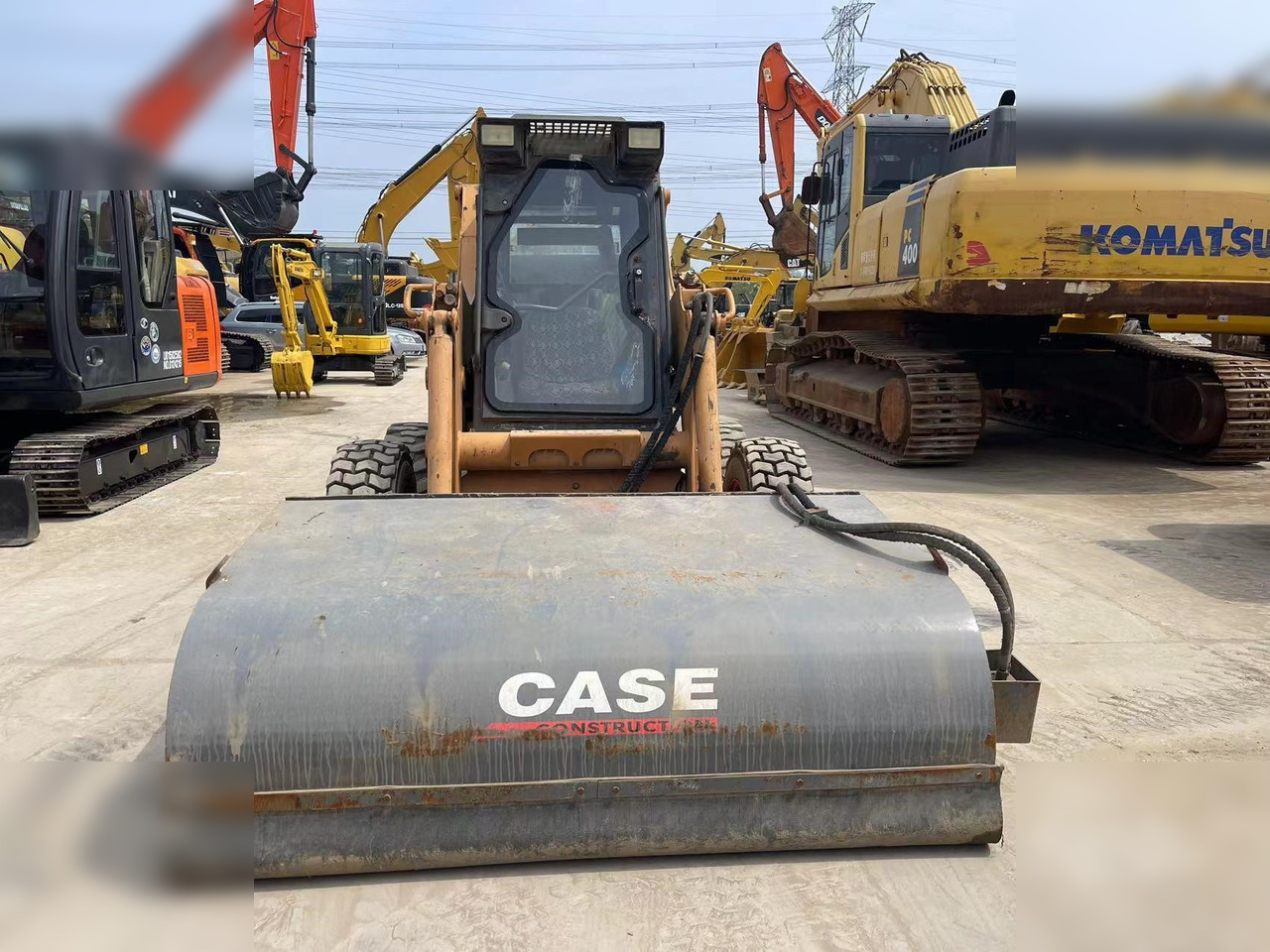 CASE 85XT - Мини челен товарач: снимка 4 CASE 85XT - Мини челен товарач: снимка 4