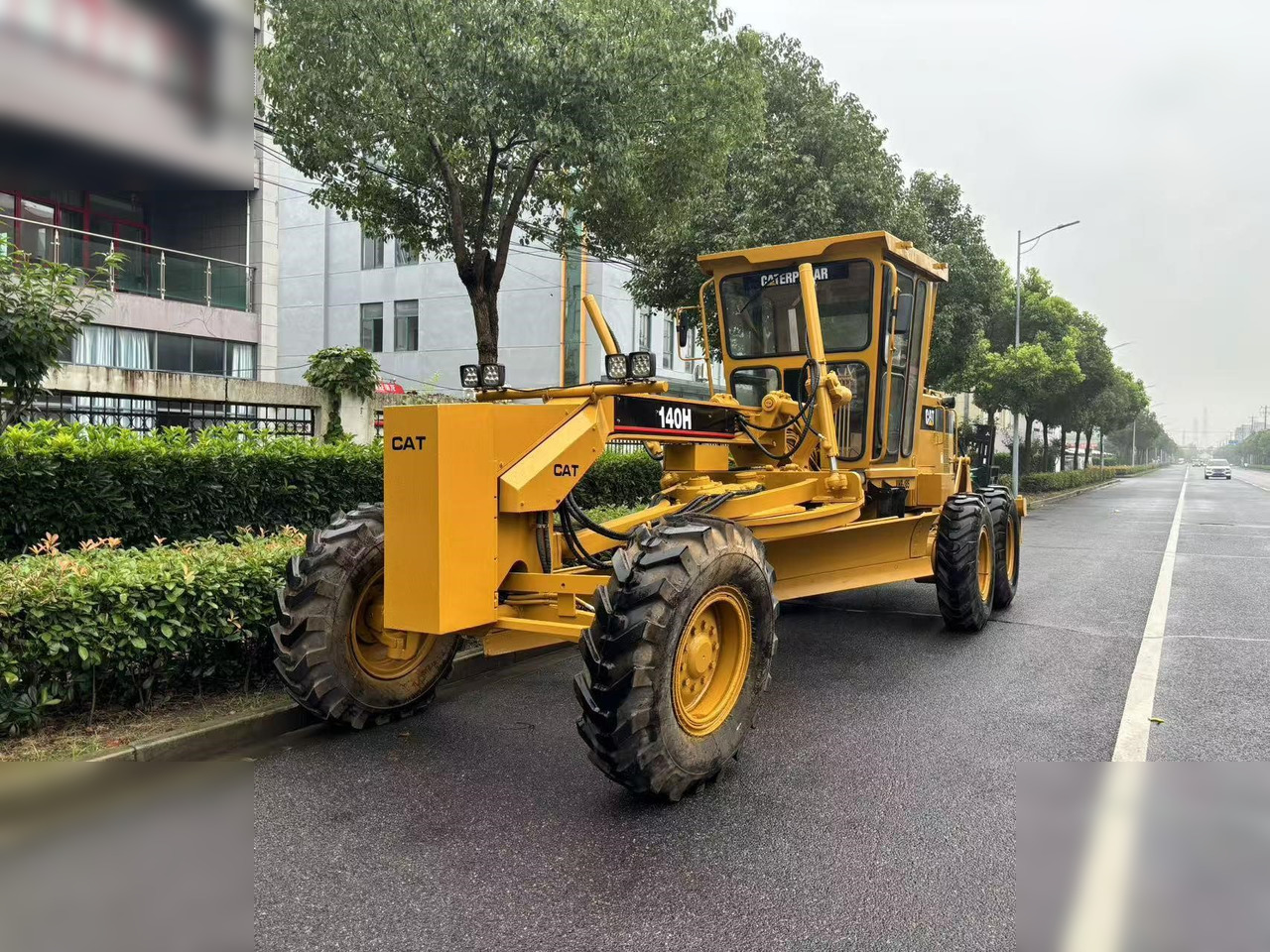 CATERPILLAR 140H - Грейдер: снимка 3 CATERPILLAR 140H - Грейдер: снимка 3