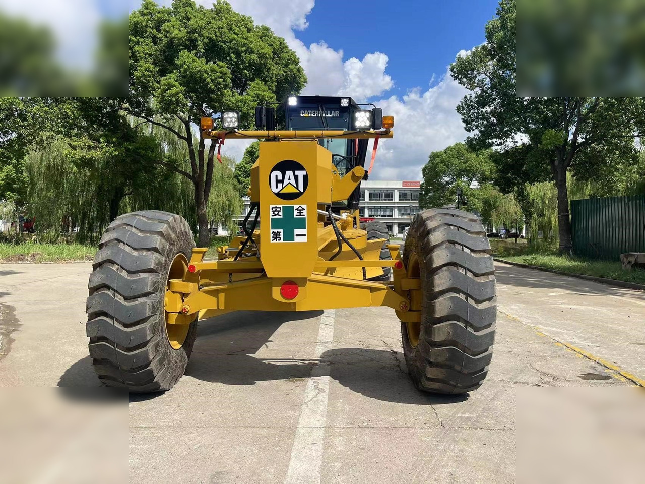 CATERPILLAR 140H - Грейдер: снимка 3 CATERPILLAR 140H - Грейдер: снимка 3