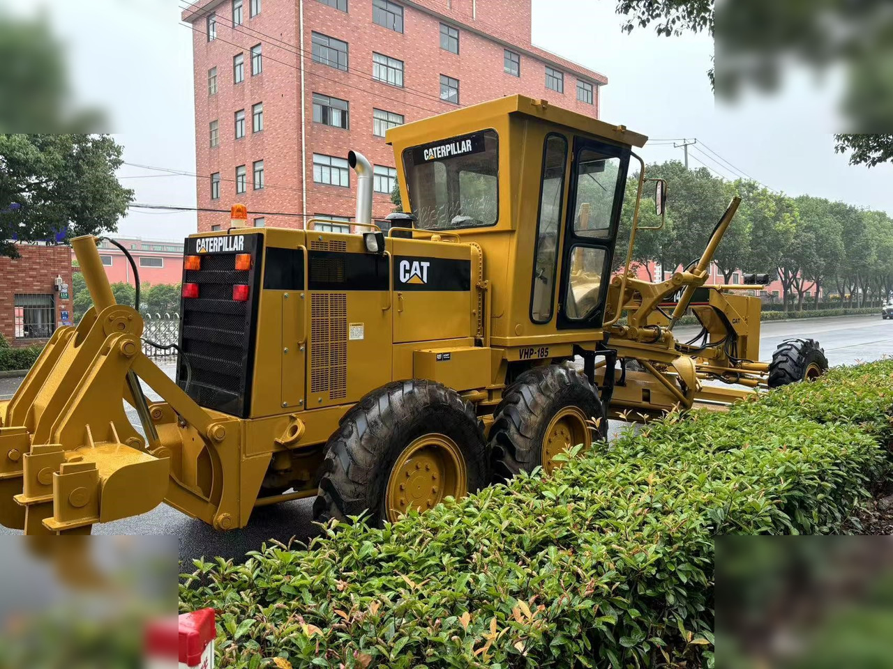 CATERPILLAR 140H - Грейдер: снимка 4 CATERPILLAR 140H - Грейдер: снимка 4