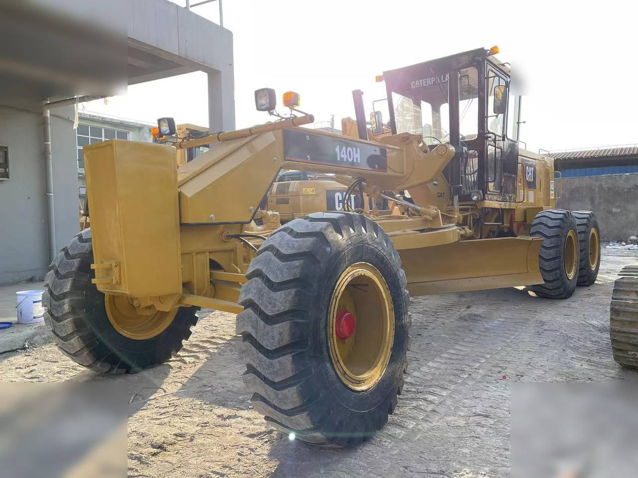 CATERPILLAR 140H - Грейдер: снимка 3 CATERPILLAR 140H - Грейдер: снимка 3
