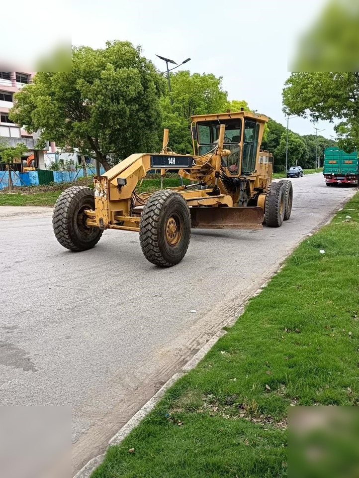 CATERPILLAR 14H - Грейдер: снимка 4 CATERPILLAR 14H - Грейдер: снимка 4