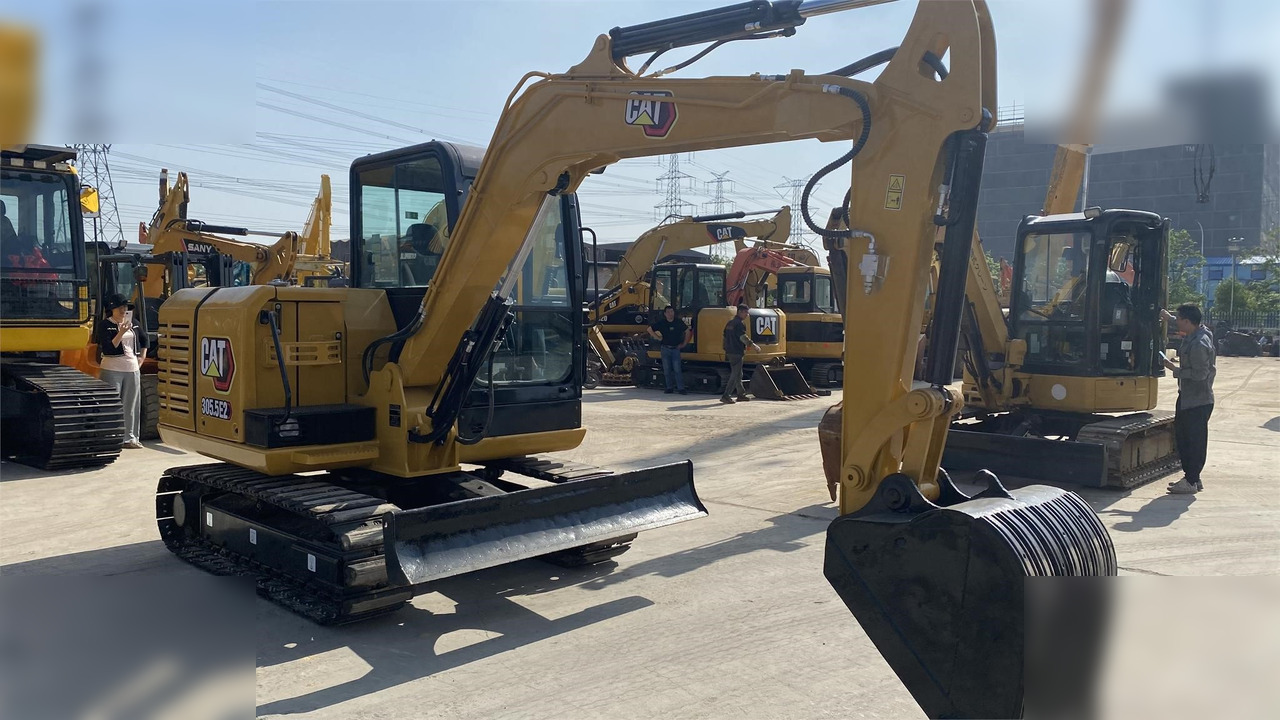 CATERPILLAR 305.5E - Мини багер: снимка 2 CATERPILLAR 305.5E - Мини багер: снимка 2