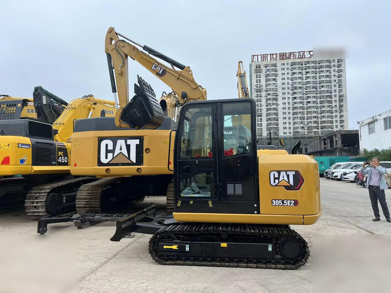 CATERPILLAR 305.5E2 - Мини багер: снимка 1 CATERPILLAR 305.5E2 - Мини багер: снимка 1