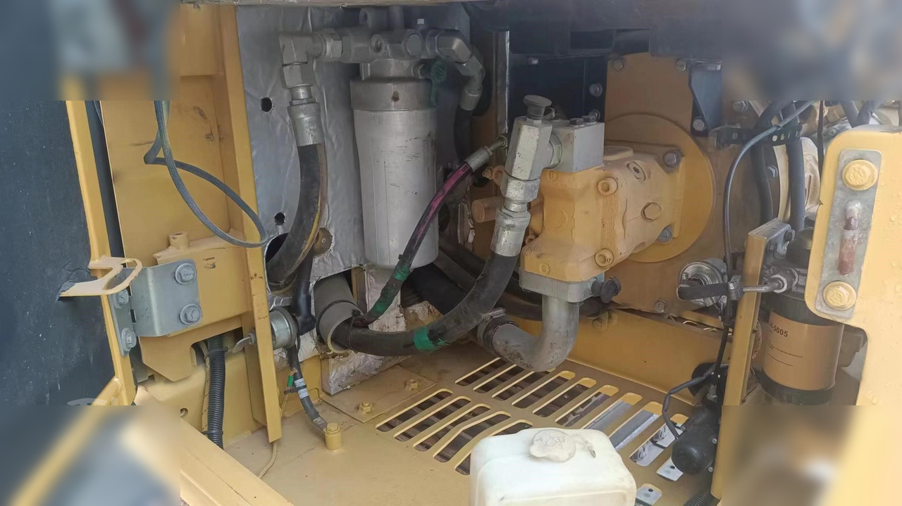 CATERPILLAR 306D - Верижен багер: снимка 4 CATERPILLAR 306D - Верижен багер: снимка 4