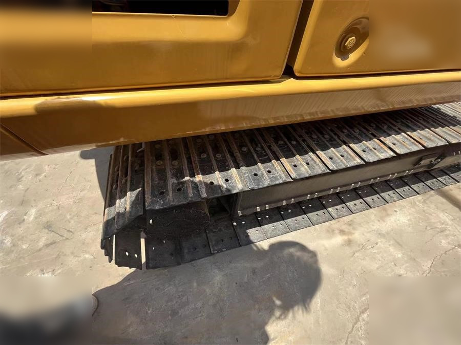 CATERPILLAR 306E - Верижен багер: снимка 2 CATERPILLAR 306E - Верижен багер: снимка 2