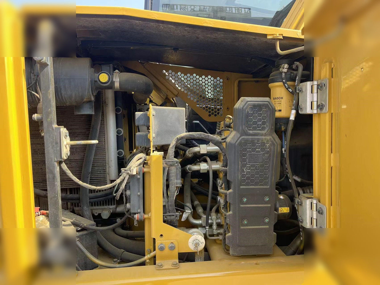 Верижен багер CATERPILLAR 307.5: снимка 9