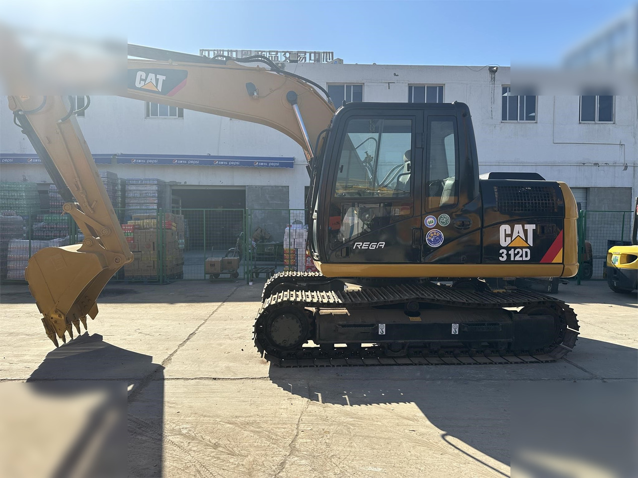 CATERPILLAR 312D - Верижен багер: снимка 1 CATERPILLAR 312D - Верижен багер: снимка 1