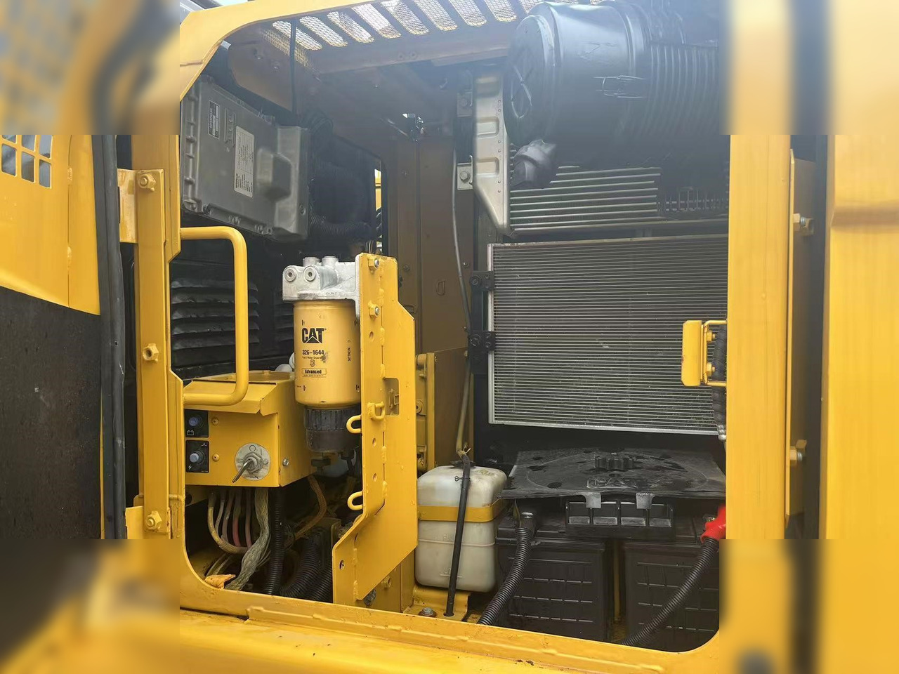 CATERPILLAR 312D2 GC - Верижен багер: снимка 4 CATERPILLAR 312D2 GC - Верижен багер: снимка 4