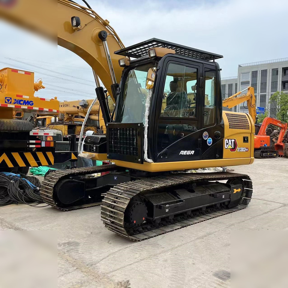 CATERPILLAR 313D2 GC - Верижен багер: снимка 5 CATERPILLAR 313D2 GC - Верижен багер: снимка 5