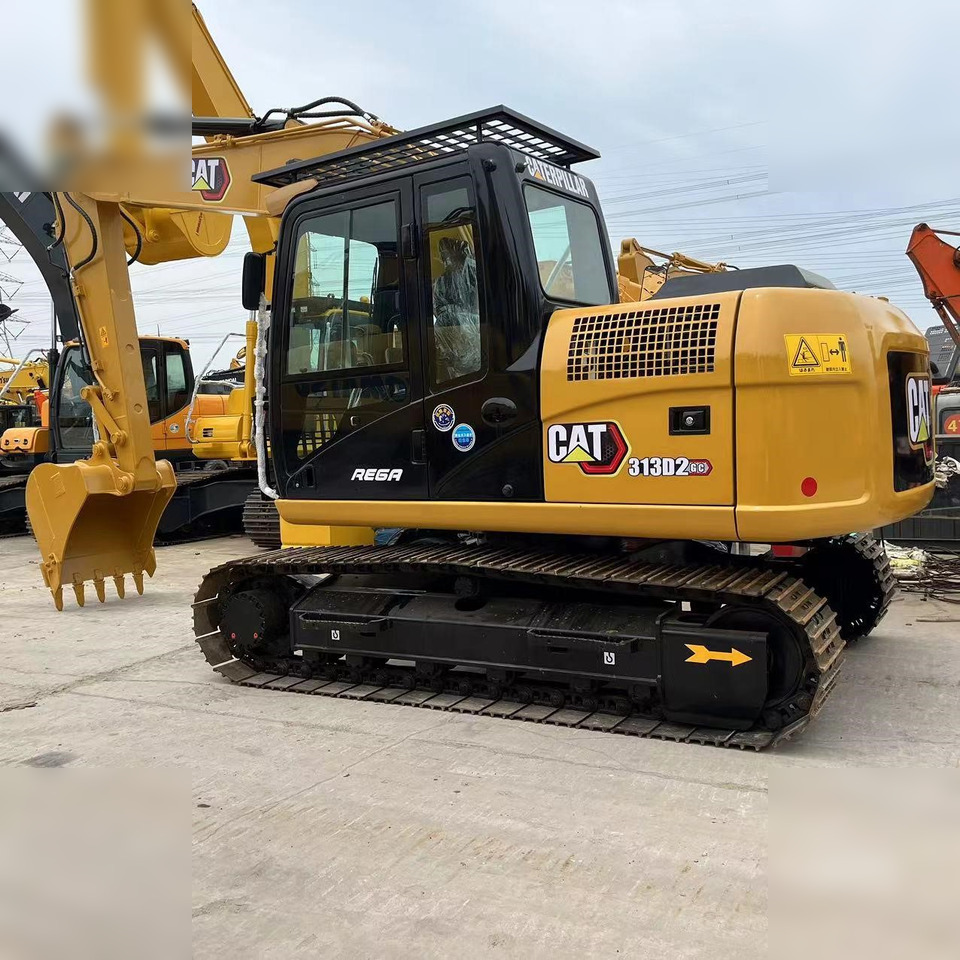 CATERPILLAR 313D2 GC - Верижен багер: снимка 1 CATERPILLAR 313D2 GC - Верижен багер: снимка 1