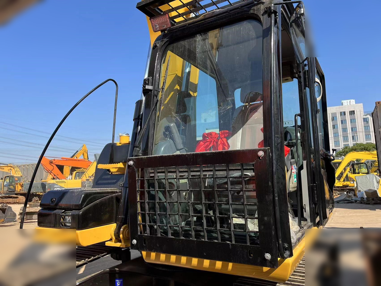 CATERPILLAR 313D2 GC - Верижен багер: снимка 3 CATERPILLAR 313D2 GC - Верижен багер: снимка 3