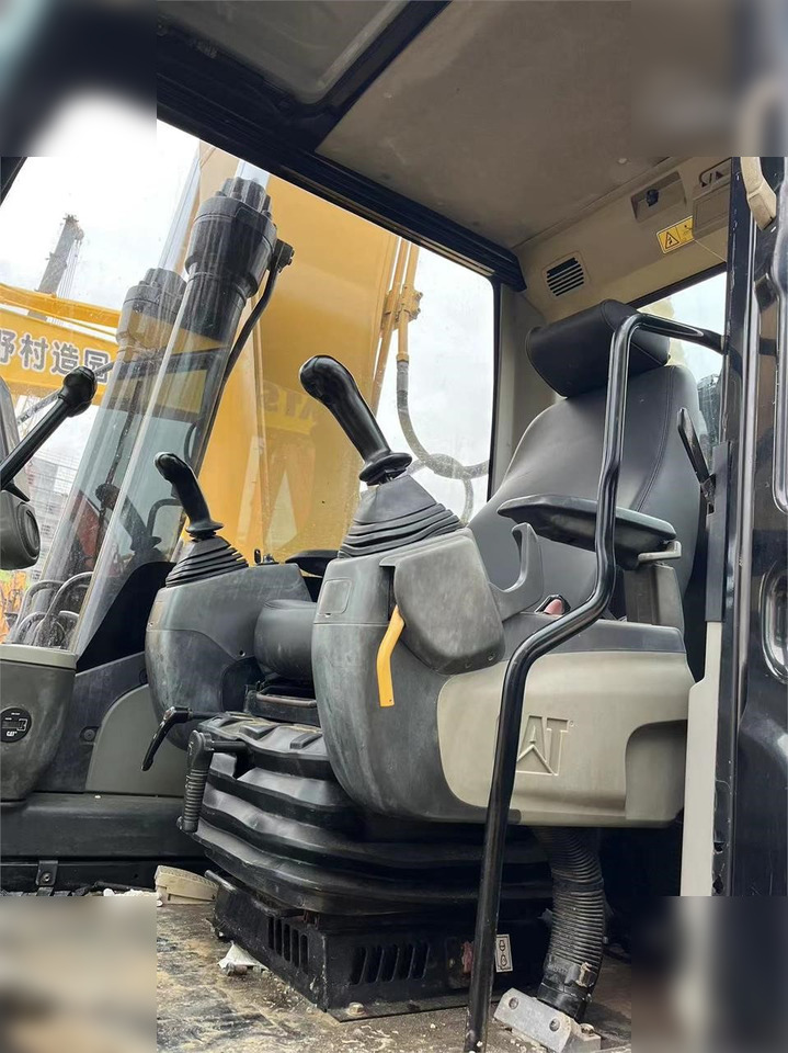 CATERPILLAR 315D - Верижен багер: снимка 4 CATERPILLAR 315D - Верижен багер: снимка 4
