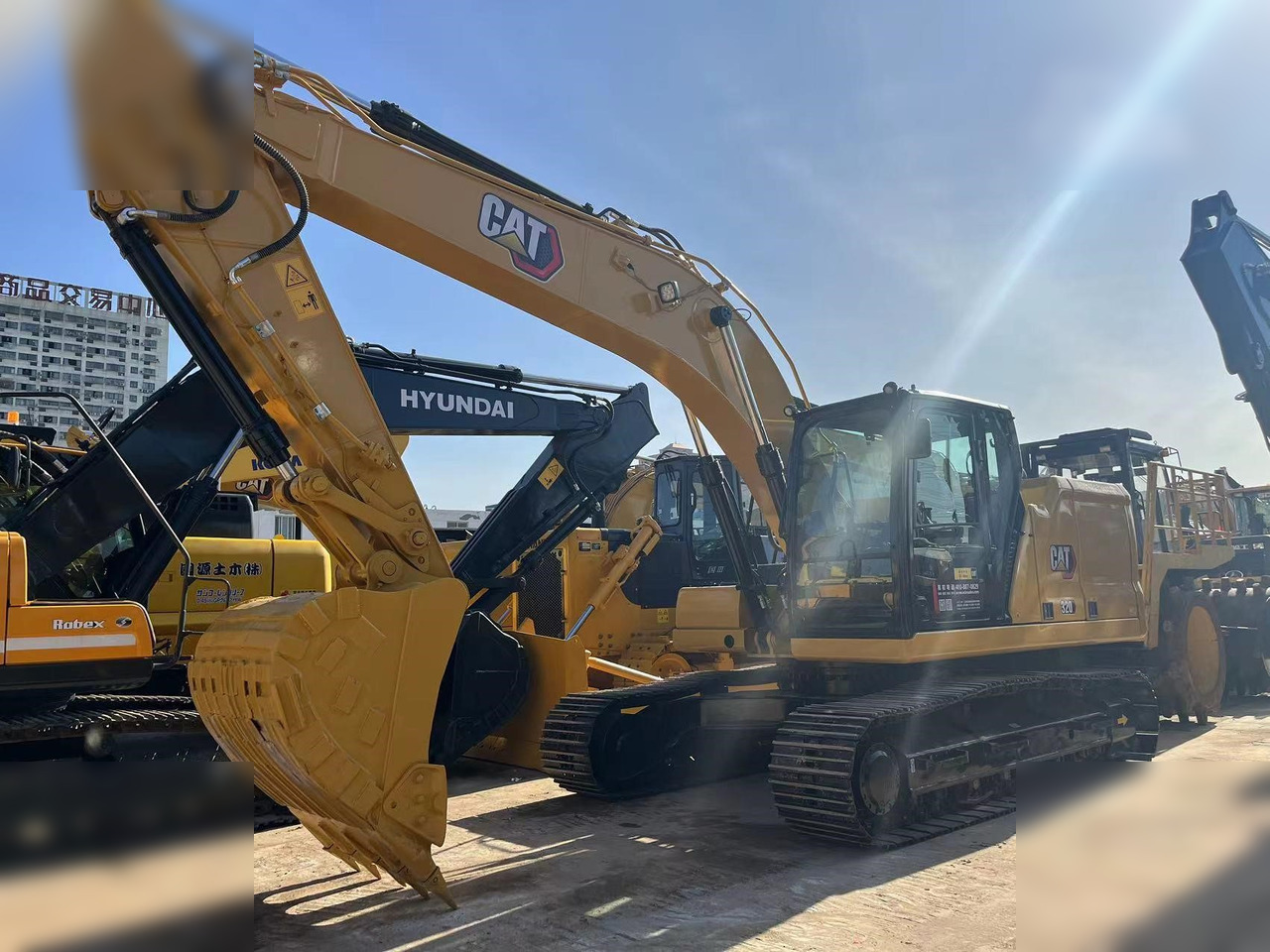 CATERPILLAR 320 - Верижен багер: снимка 2 CATERPILLAR 320 - Верижен багер: снимка 2