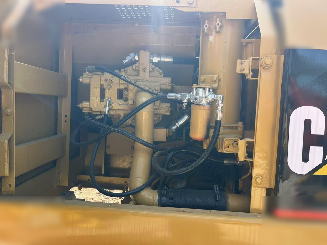 CATERPILLAR 320BL - Верижен багер: снимка 5 CATERPILLAR 320BL - Верижен багер: снимка 5