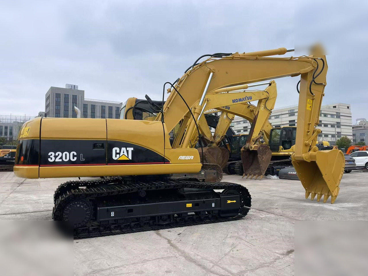 CATERPILLAR 320C - Верижен багер: снимка 1 CATERPILLAR 320C - Верижен багер: снимка 1
