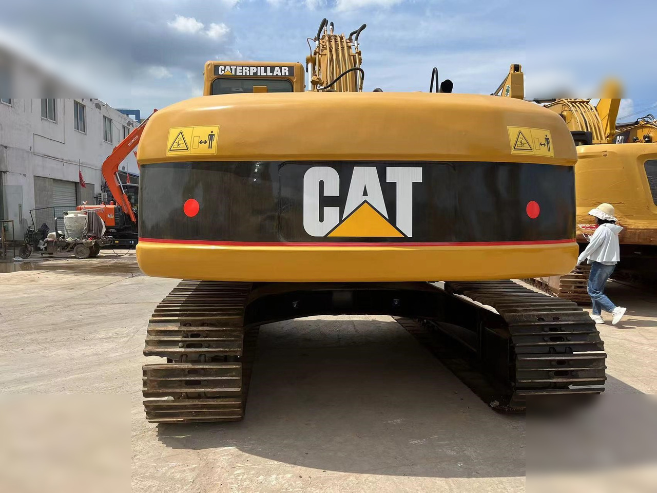 CATERPILLAR 320CL - Верижен багер: снимка 3 CATERPILLAR 320CL - Верижен багер: снимка 3