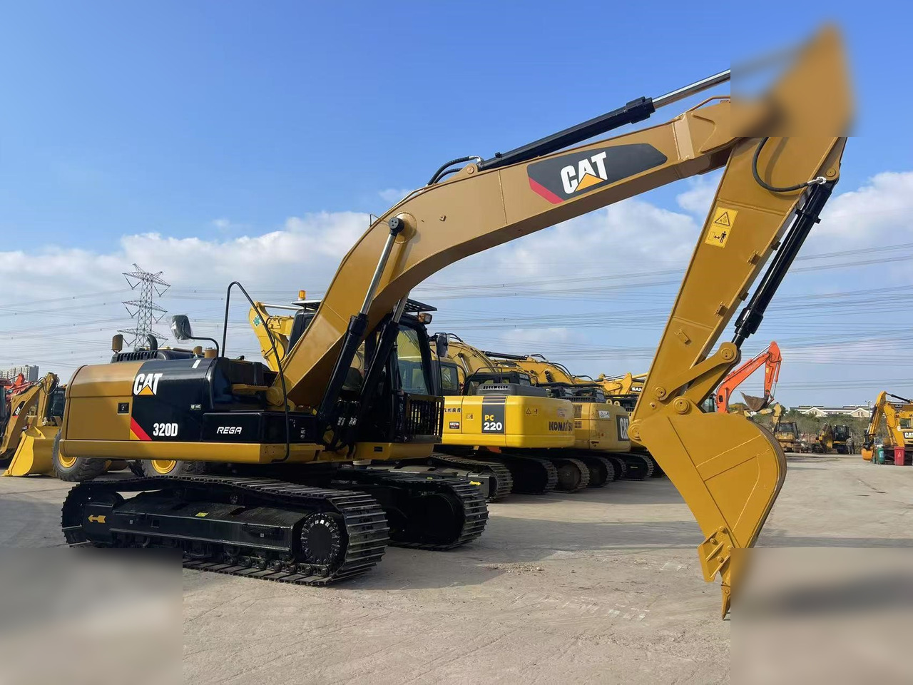 CATERPILLAR 320D - Верижен багер: снимка 4 CATERPILLAR 320D - Верижен багер: снимка 4
