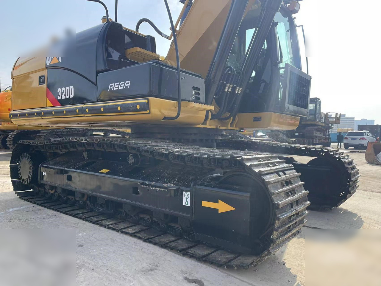 CATERPILLAR 320D - Верижен багер: снимка 3 CATERPILLAR 320D - Верижен багер: снимка 3