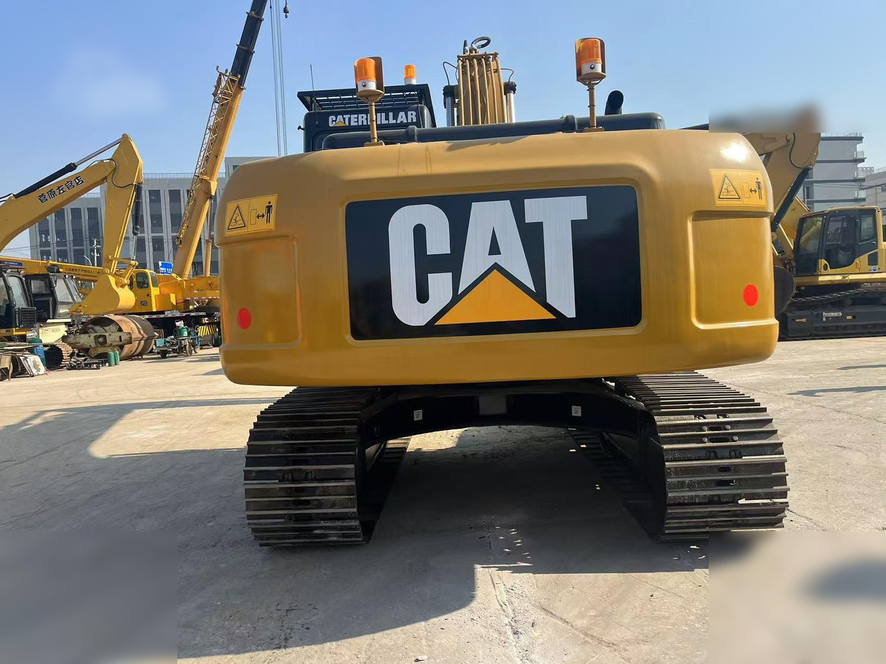 CATERPILLAR 320D - Верижен багер: снимка 3 CATERPILLAR 320D - Верижен багер: снимка 3