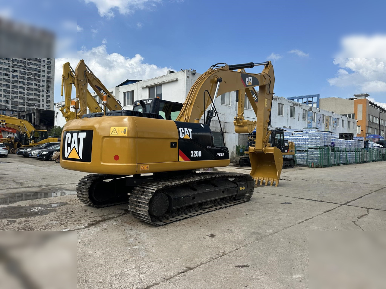 CATERPILLAR 320D - Верижен багер: снимка 4 CATERPILLAR 320D - Верижен багер: снимка 4