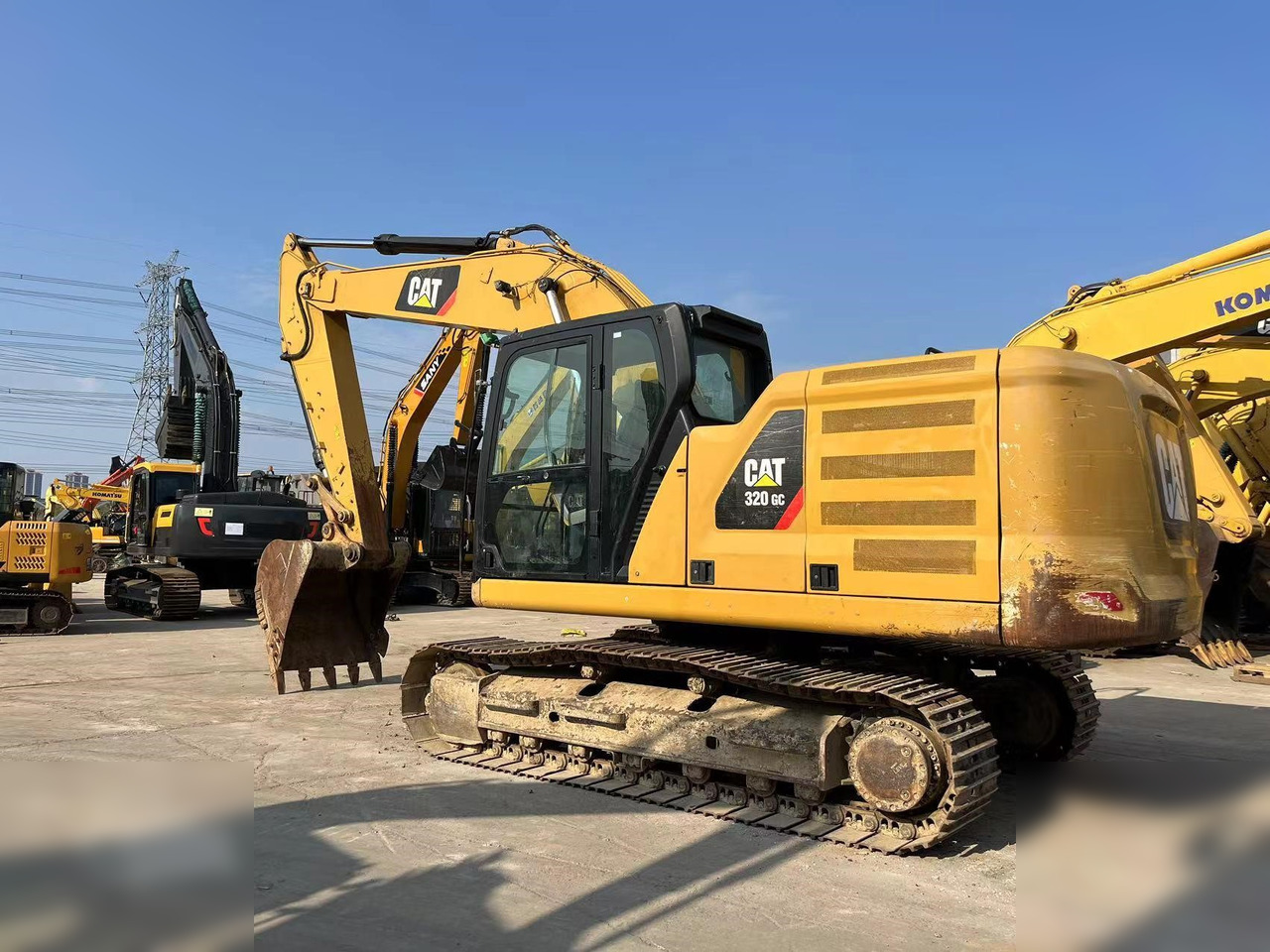 CATERPILLAR 320GC - Верижен багер: снимка 2 CATERPILLAR 320GC - Верижен багер: снимка 2