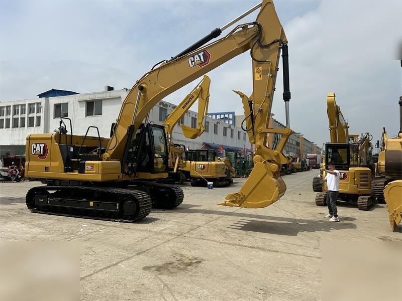 CATERPILLAR 320GC - Верижен багер: снимка 2 CATERPILLAR 320GC - Верижен багер: снимка 2